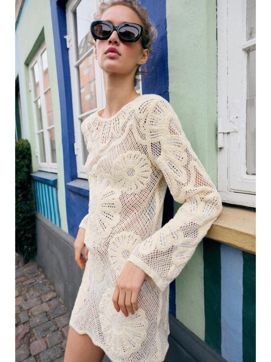 Zara Dresses & Skirts - ZARA CROCHET SHORT DRESS